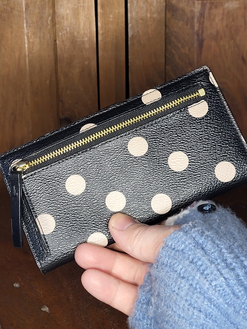 kate spade black wallet with cream polka dots - Picture 14 of 16